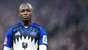 صدمة الجماهير بعد إعلان تفاصيل عقوبة لاعب هامبورغ بسبب القيادة المتهورة