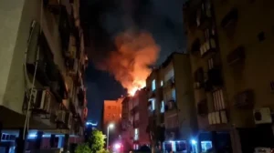 وقف الحرب في إيران - دمار وتصاعد أعمدة الدخان في العاصمة