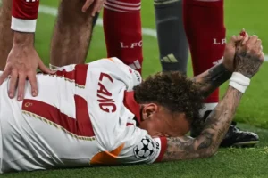 تفاصيل الشكوى بعد واقعة بتر إصبع لاعب أمام ليفربول