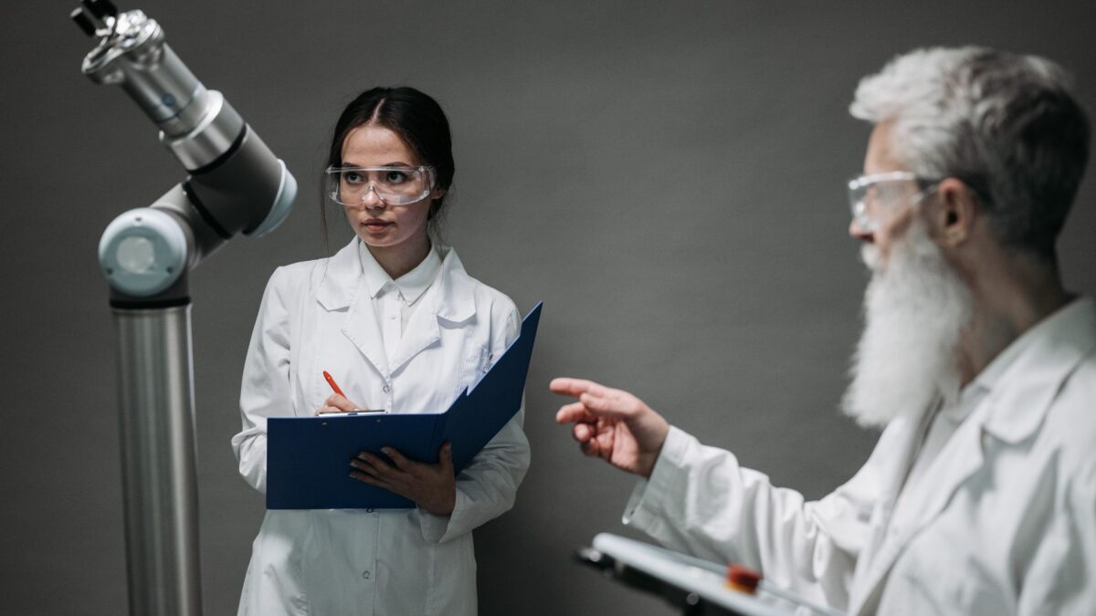 sm-1792684818437
